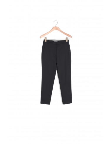 Pantalon Noir Véritable concentré